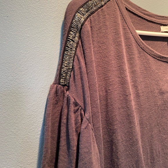 Cute short sleeve top - Picture 3 of 3